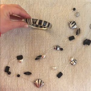 Animal print bracelet and necklace